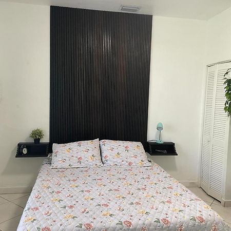 Private Suite Next To Calle Ocho Miami Zewnętrze zdjęcie
