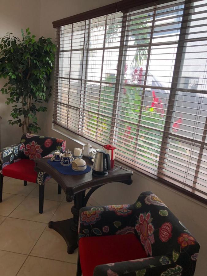 Private Suite Next To Calle Ocho Miami Zewnętrze zdjęcie