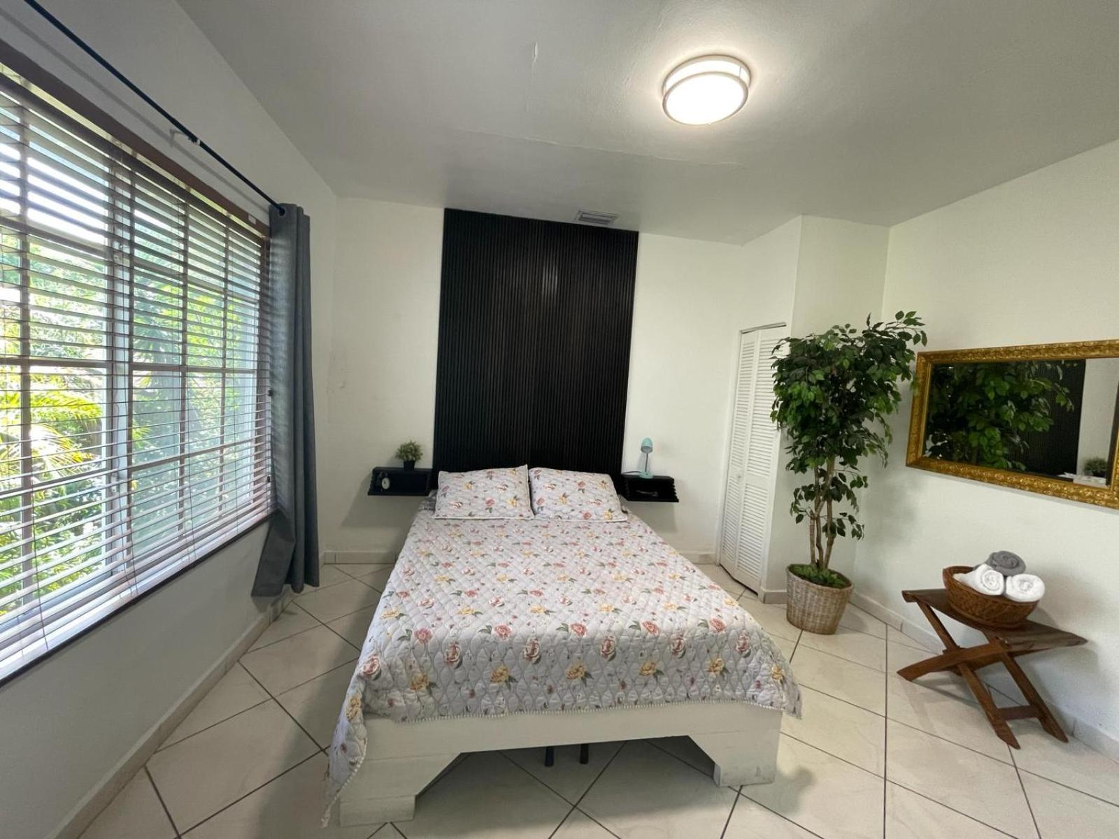 Private Suite Next To Calle Ocho Miami Zewnętrze zdjęcie