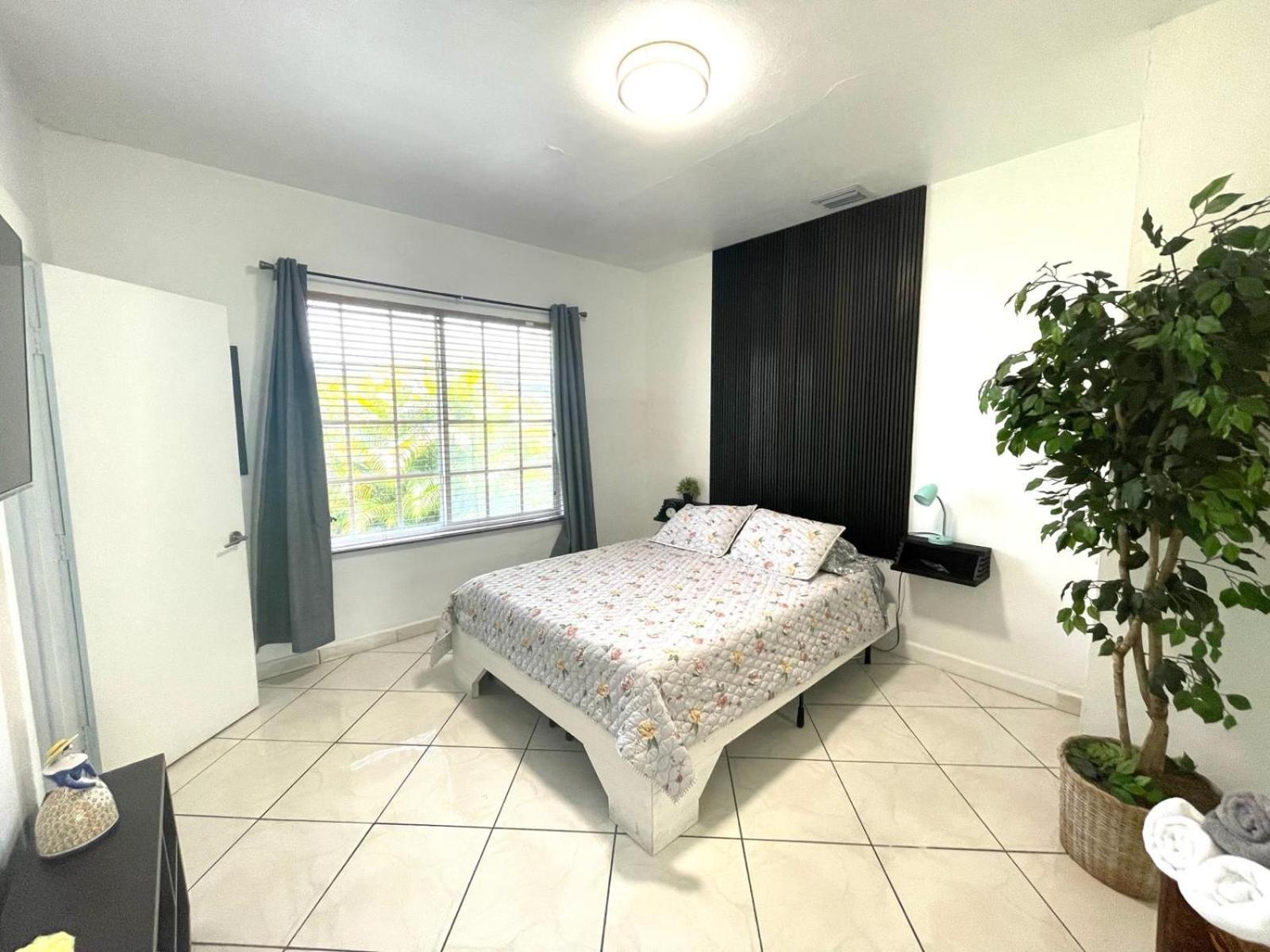 Private Suite Next To Calle Ocho Miami Zewnętrze zdjęcie