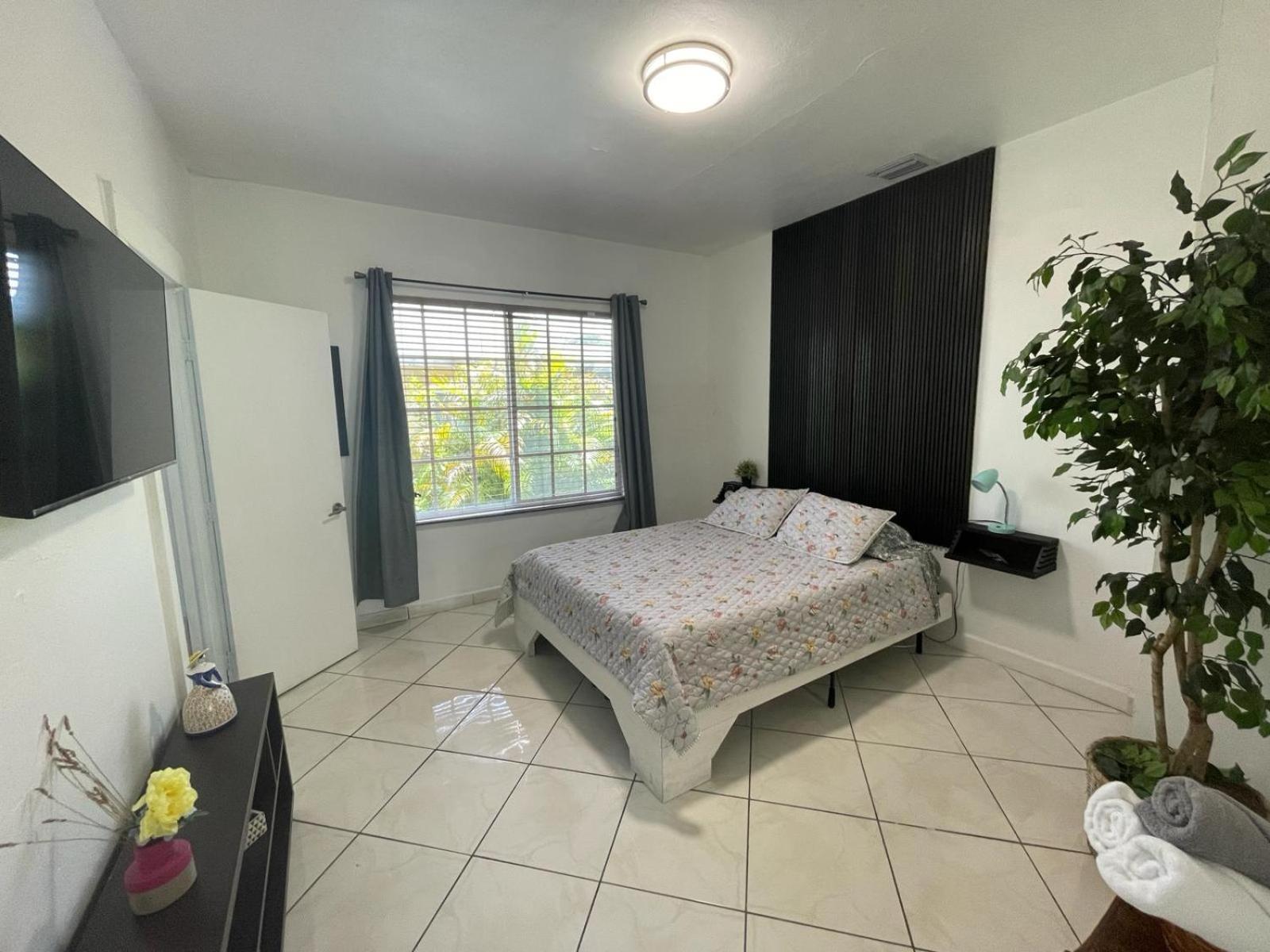 Private Suite Next To Calle Ocho Miami Zewnętrze zdjęcie