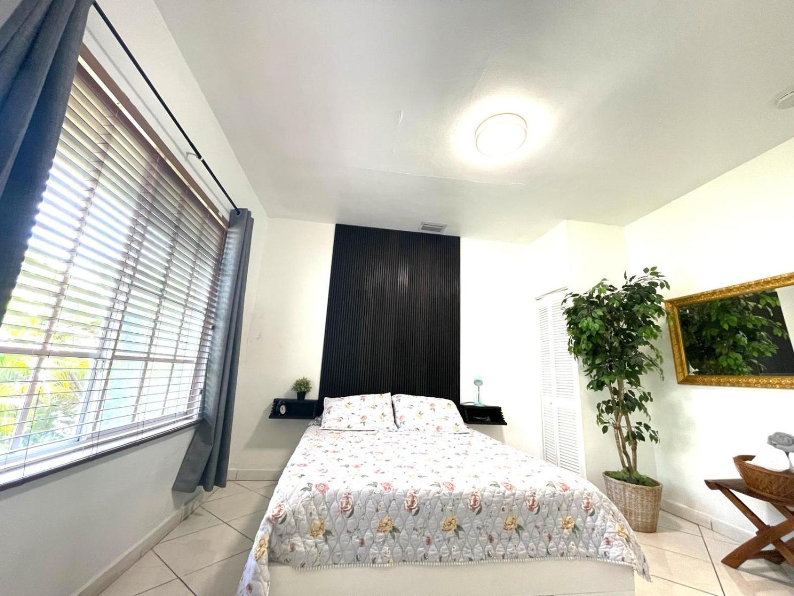 Private Suite Next To Calle Ocho Miami Zewnętrze zdjęcie