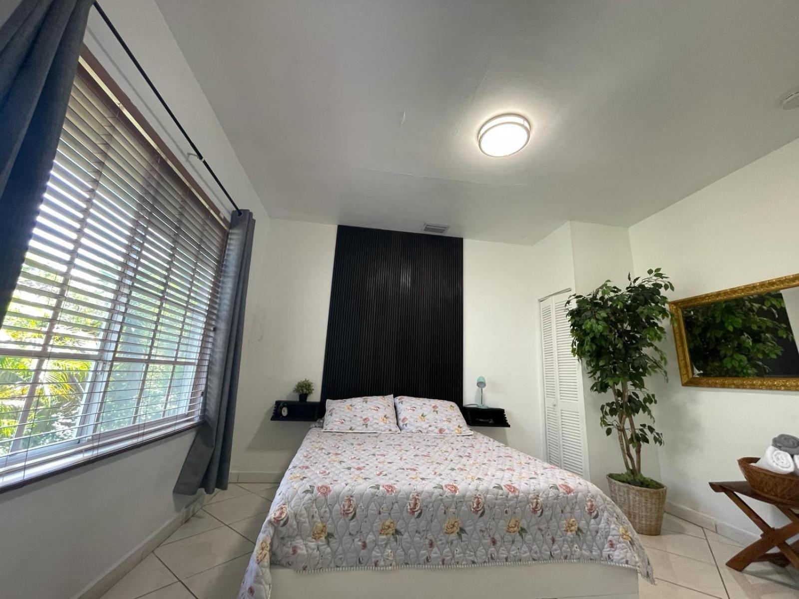 Private Suite Next To Calle Ocho Miami Zewnętrze zdjęcie
